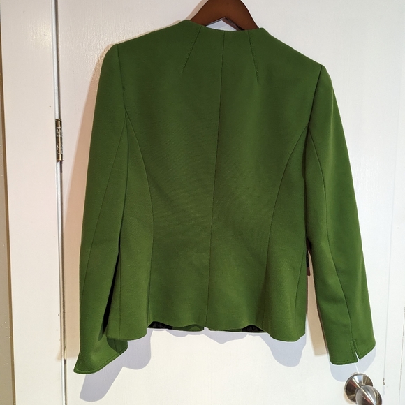 Tahari Green Blazer Size 6 - Picture 3 of 3